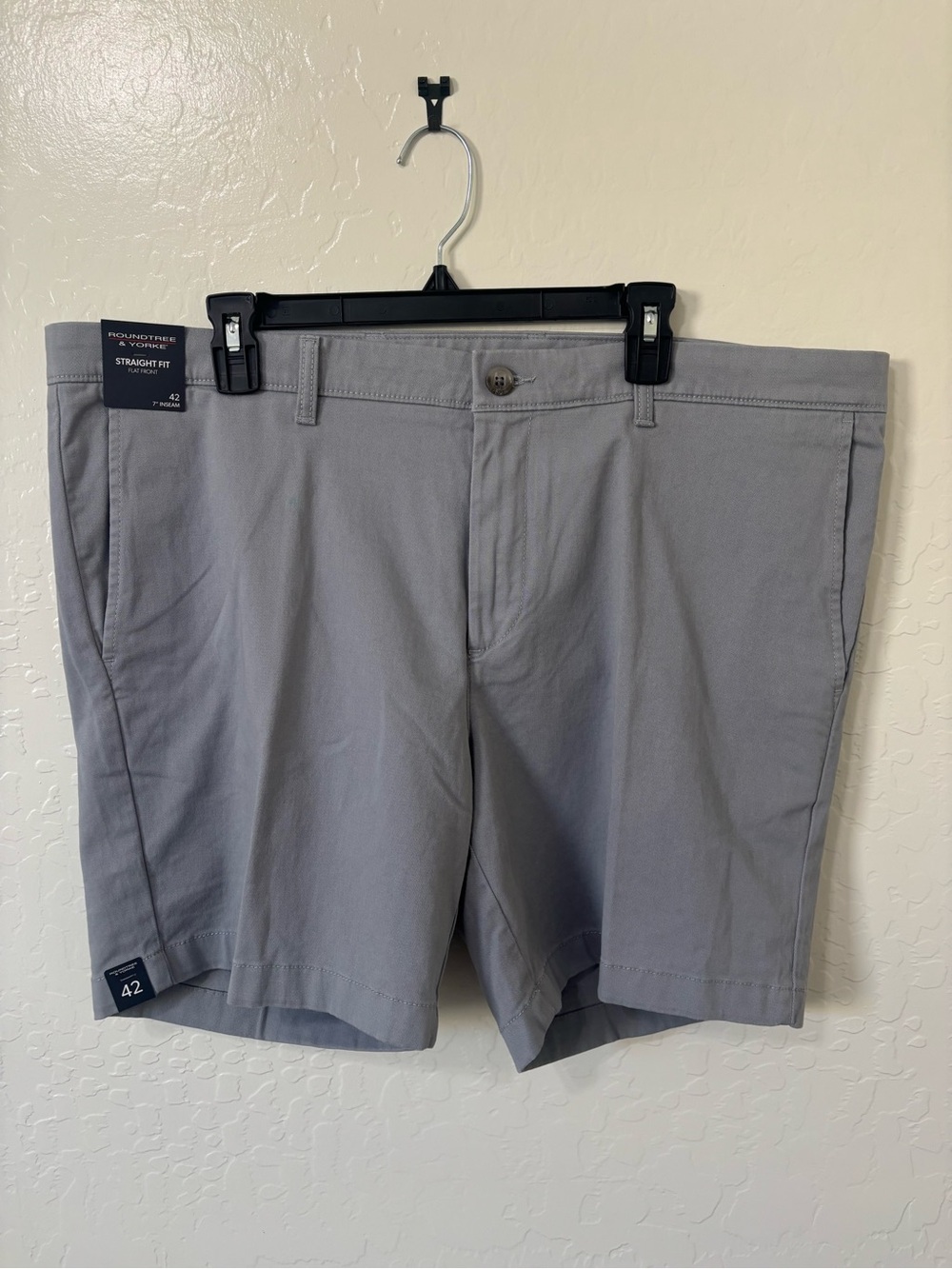 Men’s Roundtree & Yorke The Cloud Shorts 42 Gray Straight Fit Flat Front 7” NWT